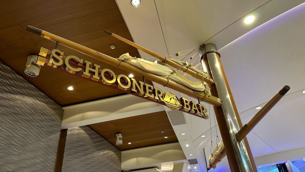 Schooner Bar | Oasis of the Seas | Royal Caribbean