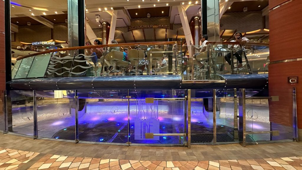 Rising Tide | Oasis of the Seas | Royal Caribbean