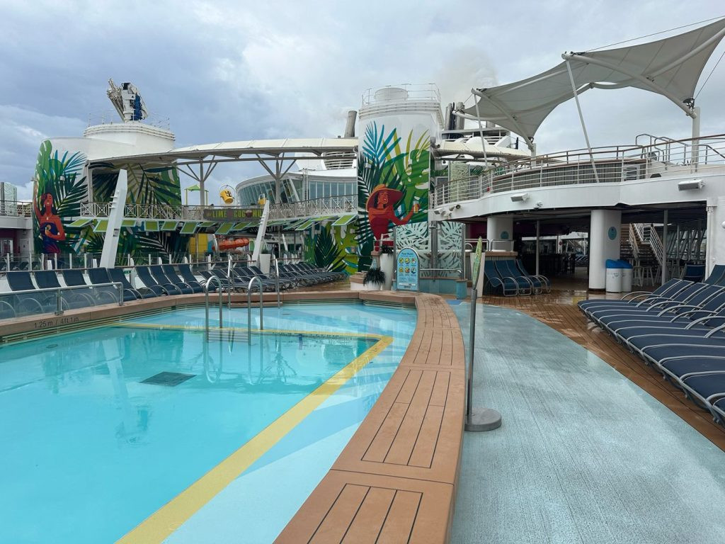 Main Pool Deck | Royal Caribbean | Oasis of the Seas