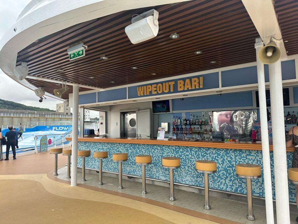 Wipeout Bar! | Oasis of the Seas | Royal Caribbean