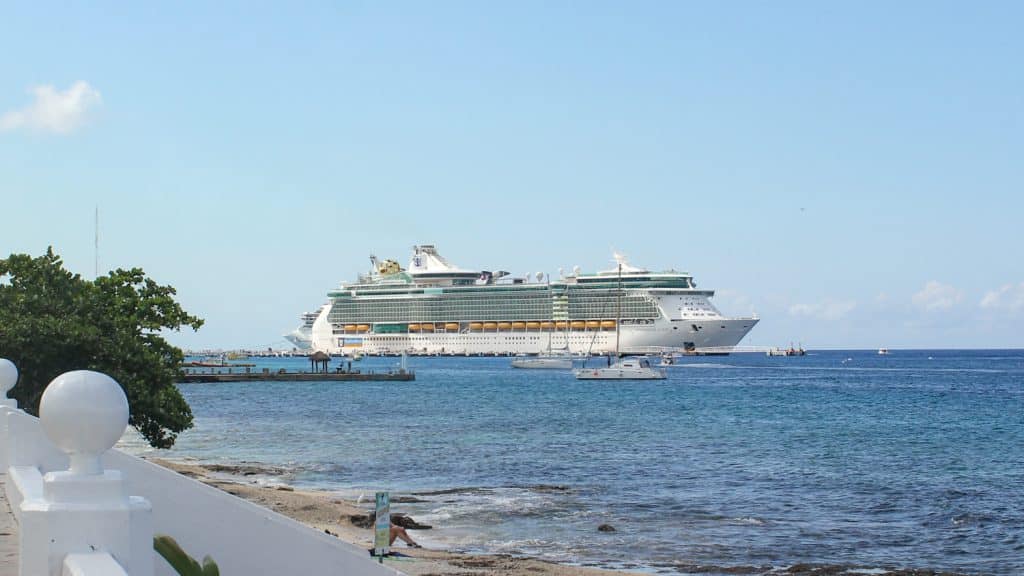 © Owen Places | Independence of the Seas in Cozumel, Mexico