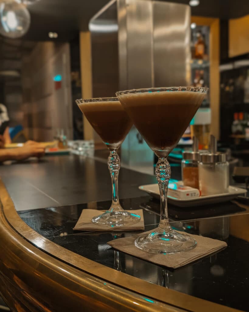 Alcoholic Drinks / cocktails onboard Costa Smeralda & Costa Toscana