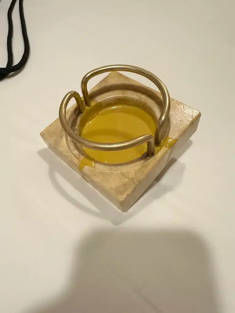 Amazing Heartwarming Reddit Story: Enchantment of the Seas Cupholder Goes Viral