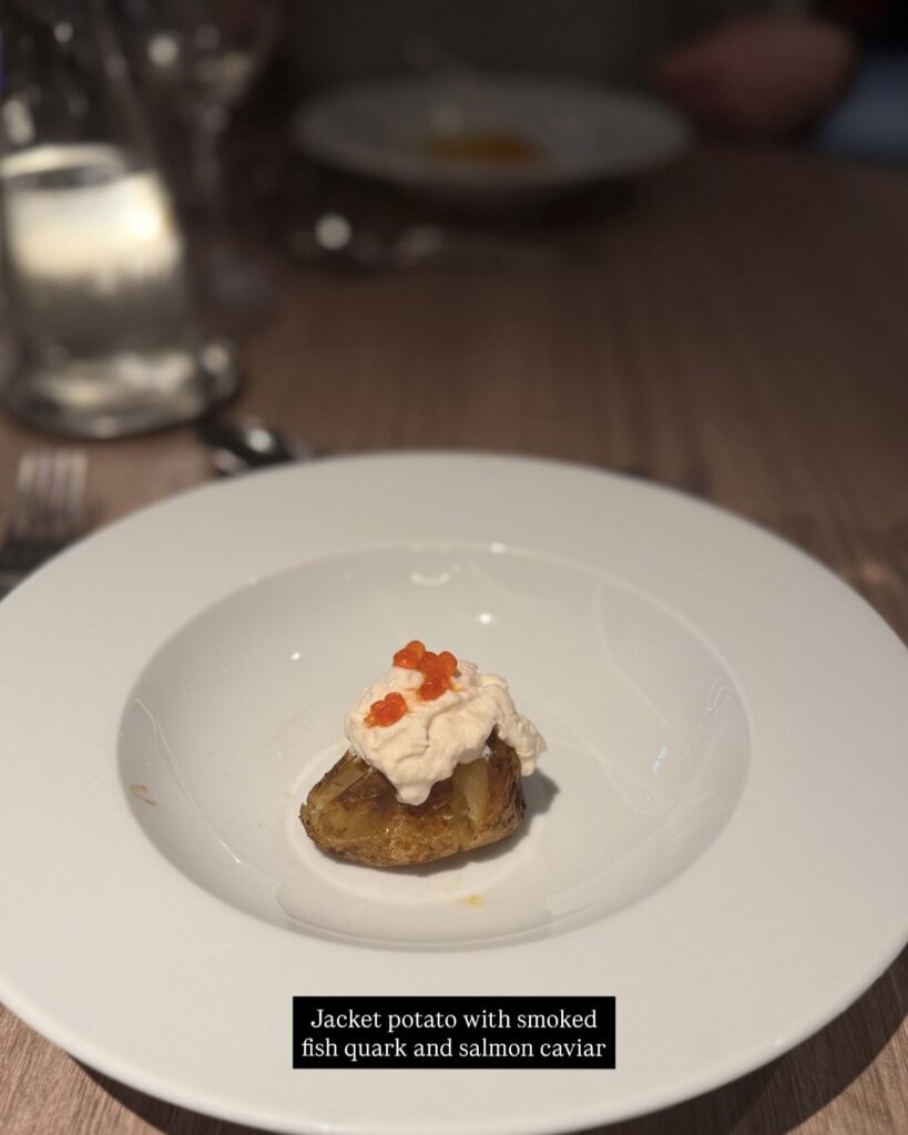 Jacket potato with fish quark and salmon caviar